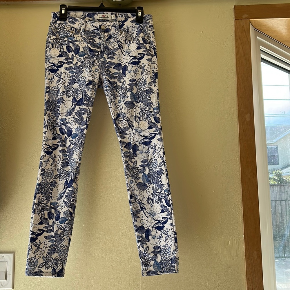Vineyard Vines printed jeans
